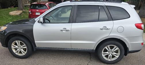 Silver 2011 Hyundai SANTA FE Limited
