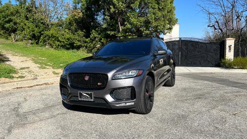 2017 Jaguar F-PACE S