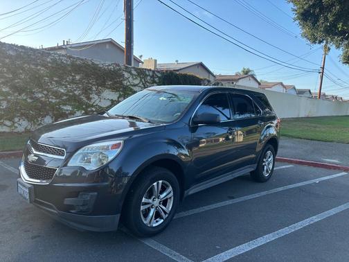 Gray 2013 Chevrolet Equinox LS