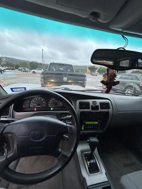 2002 Toyota 4Runner SR5