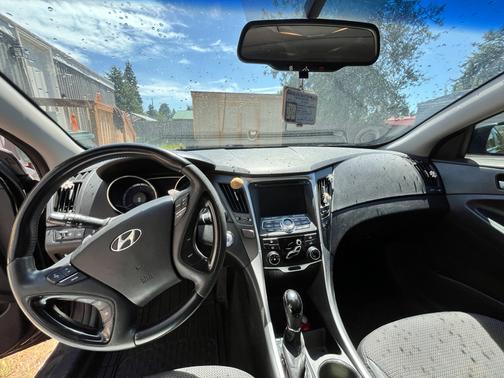 2013 Hyundai SONATA SE