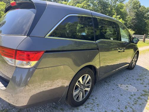 2015 Honda Odyssey Touring