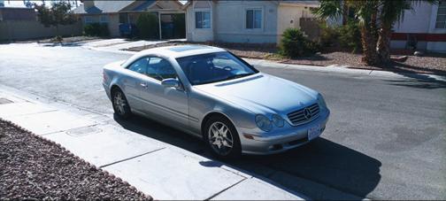 Silver 2000 Mercedes-Benz CL-Class CL500