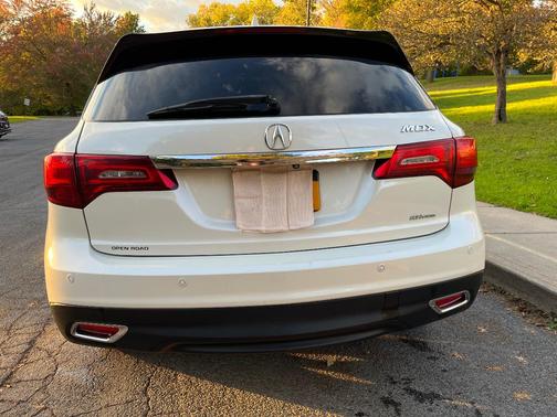 White 2014 Acura MDX 3.5L Advance Pkg w/Entertainment Pkg