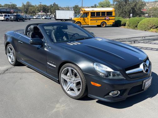 Photo 4 of 17 of 2011 Mercedes-Benz SL-Class SL 550