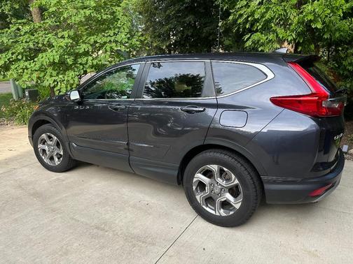 Gray 2018 Honda CR-V EX-L