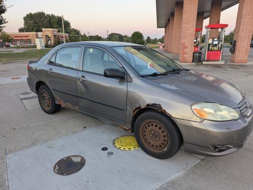 2004 Toyota Corolla CE