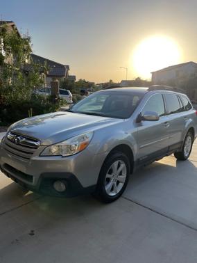 2013 Subaru Outback 2.5i Premium