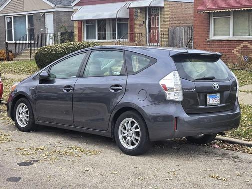 2012 Toyota Prius v Two