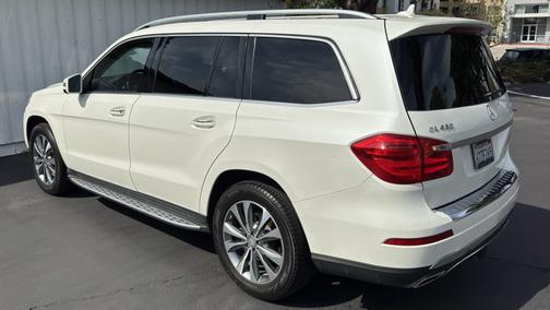 White 2013 Mercedes-Benz GL-Class GL 450 4MATIC