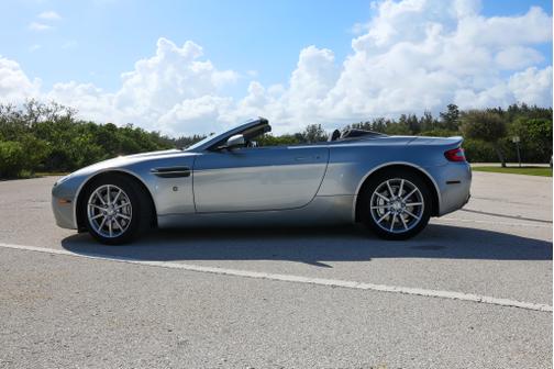 2007 Aston Martin V8 Vantage Base