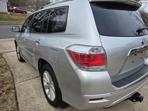 2011 Toyota Highlander Hybrid Limited