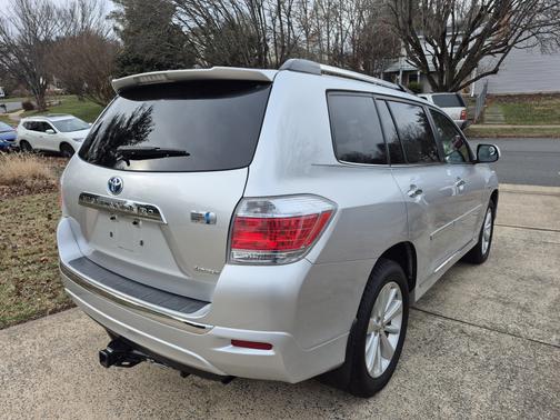 2011 Toyota Highlander Hybrid Limited