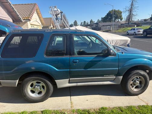 2002 Ford Explorer Sport Base