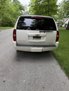 White 2014 Chevrolet Suburban 1500 LTZ