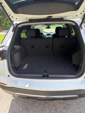 White 2024 Chevrolet Equinox LT
