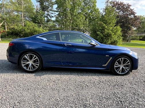 2019 INFINITI Q60 3.0t LUXE
