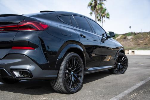 2024 BMW X6 xDrive40i