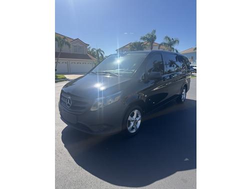 2019 Mercedes-Benz Metris Base