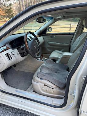 Beige 2010 Cadillac DTS Luxury Collection