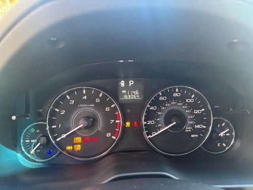 Silver 2012 Subaru Outback 2.5i