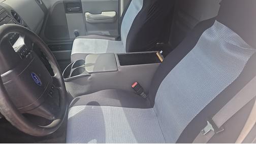 2005 Ford F-150 XL