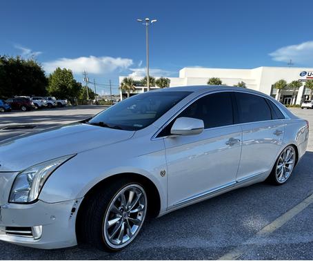 2014 Cadillac XTS Premium