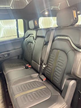 Black 2024 Rivian R1S Adventure Quad-Motor Large Package