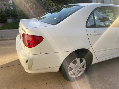 2005 Toyota Corolla LE