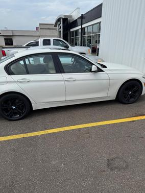 White 2016 BMW 328 i xDrive SULEV