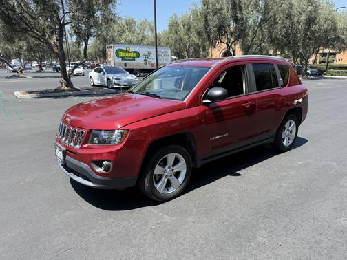 Red 2016 Jeep Compass Sport