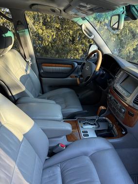 2007 Lexus LX 470 Base