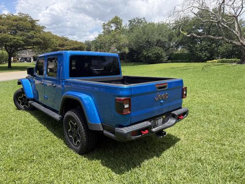 Blue 2021 Jeep Gladiator Rubicon