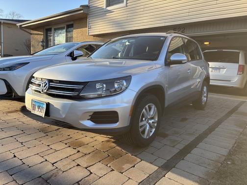 2015 Volkswagen Tiguan Auto S