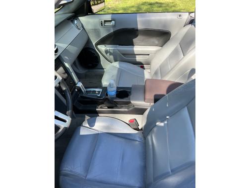 2007 Ford Mustang Deluxe