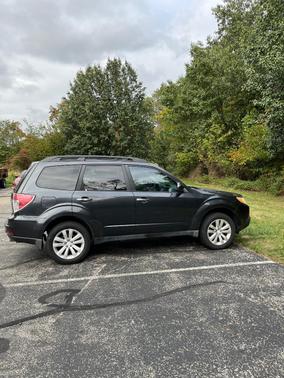 Black 2012 Subaru Forester 2.5X Limited