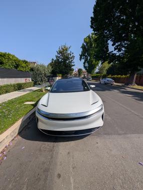 White 2025 Lucid Air Touring