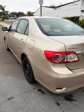 Beige 2012 Toyota Corolla LE