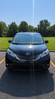 Black 2012 Toyota Sienna XLE