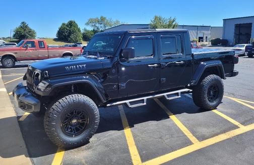 2022 Jeep Gladiator Willys