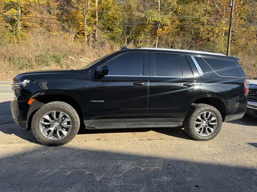 Black 2022 Chevrolet Tahoe LT