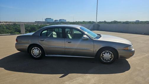 Beige 2004 Buick LeSabre Custom