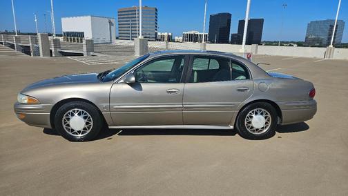Beige 2004 Buick LeSabre Custom