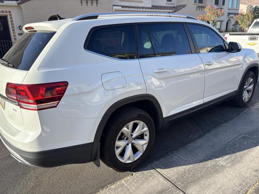 2018 Volkswagen Atlas 2.0T SE