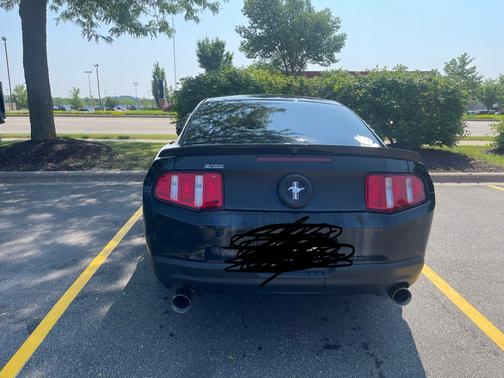 2011 Ford Mustang V6