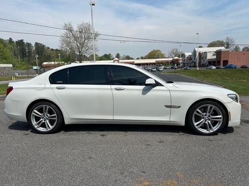 2012 BMW 750 Li