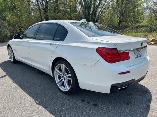 2012 BMW 750 Li