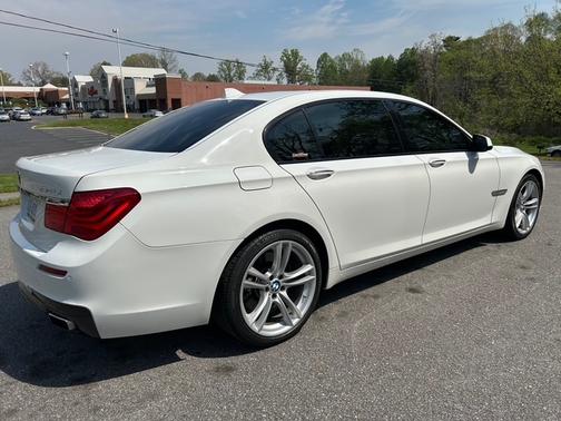 2012 BMW 750 Li