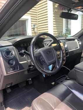 2011 Ford F-150 Lariat