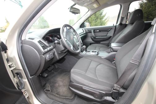 2016 GMC Acadia SLE-1